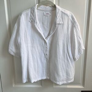XiRENA Women's White Shirt